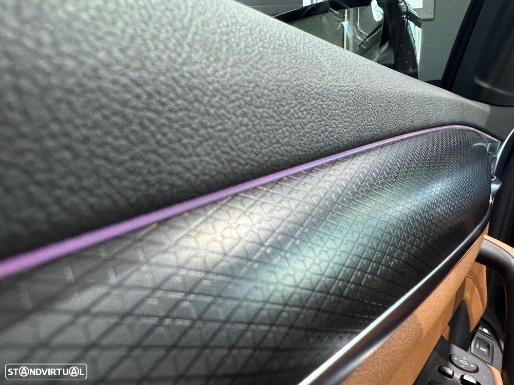 BMW 530 e Pack Desportivo M - 23