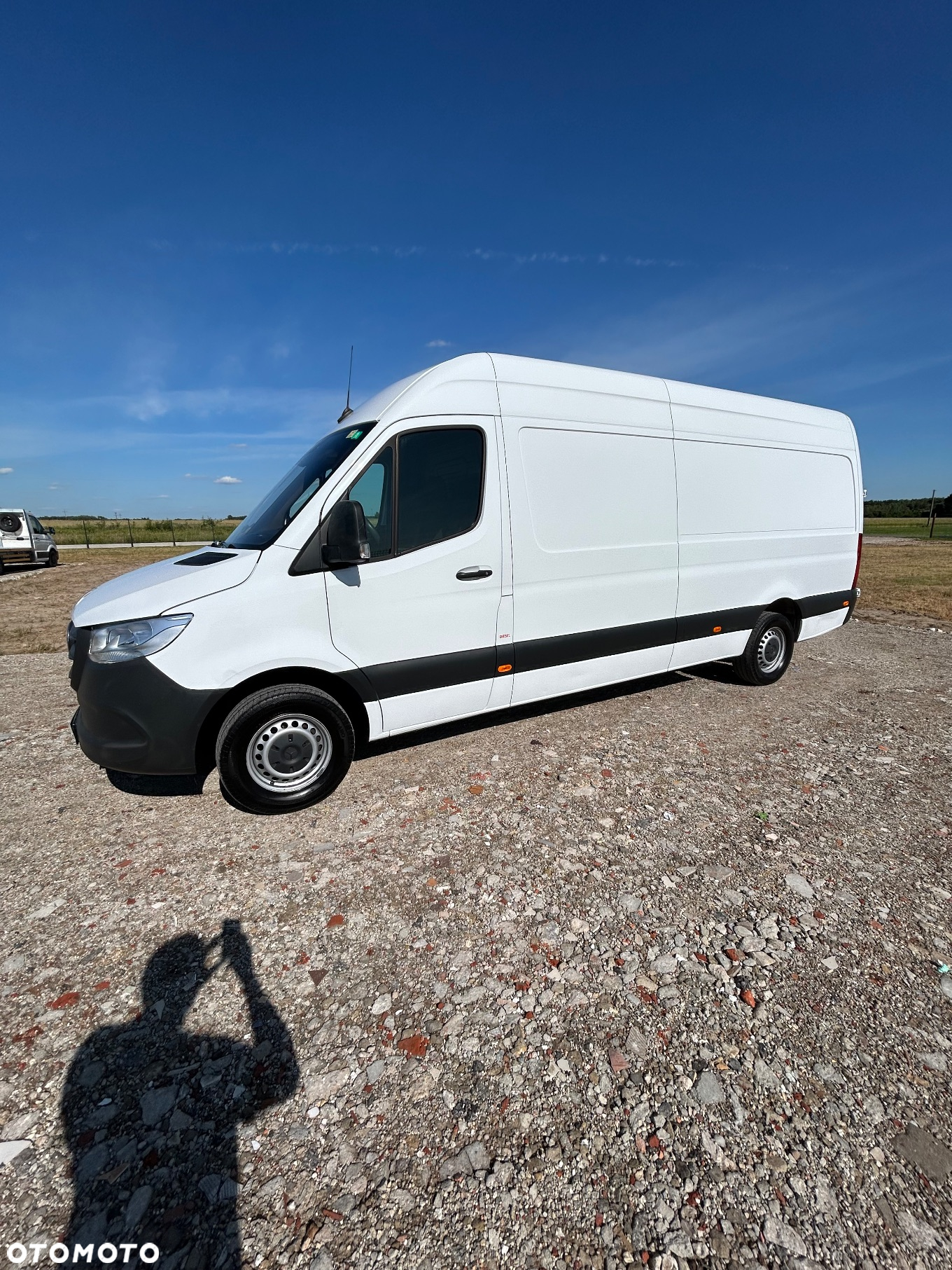 Mercedes-Benz Sprinter - 11