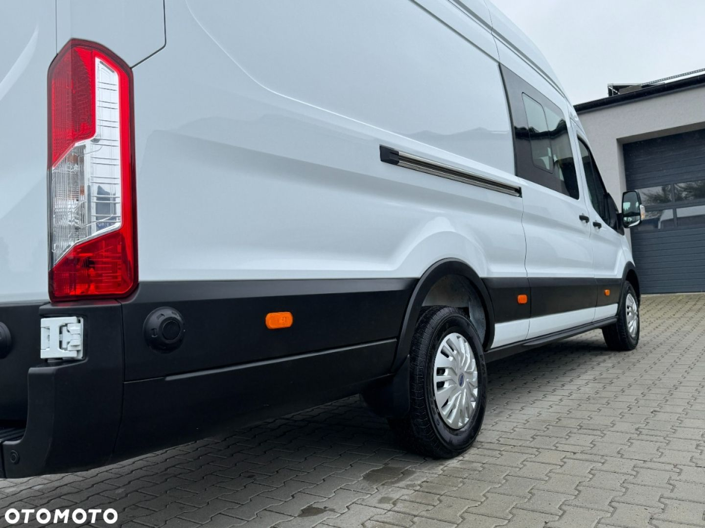 Ford Transit - 22