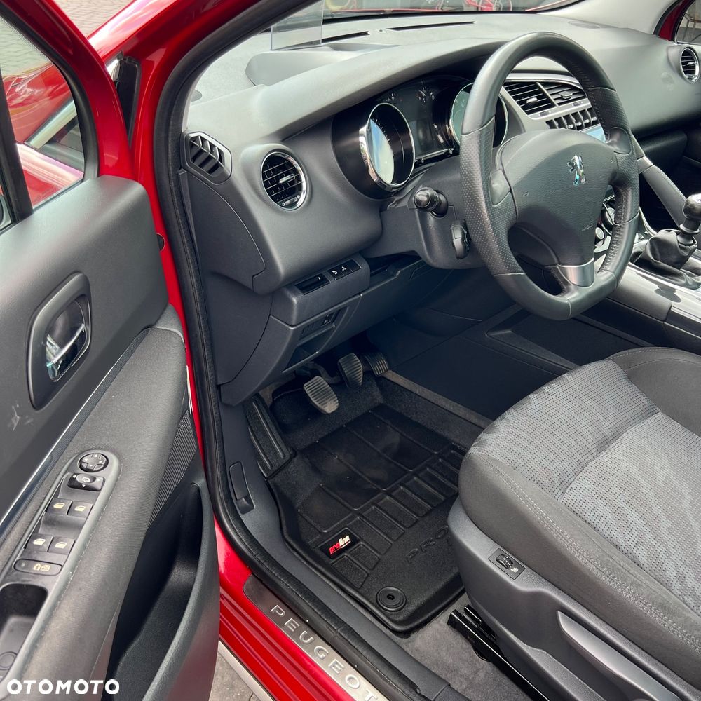 Peugeot 3008 HDi FAP 110 Allure - 24