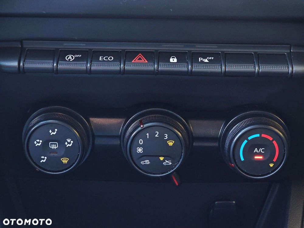 Dacia Duster 1.0 TCe Essential - 24