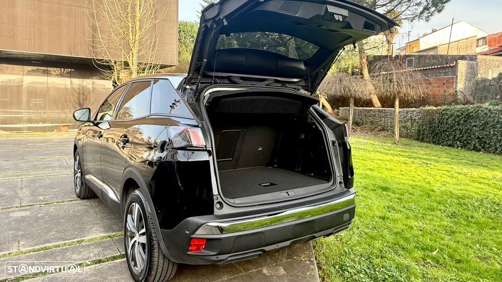 Peugeot 3008 PureTech 130 Stop & Start GPF EAT8 Allure Business-Pack - 24