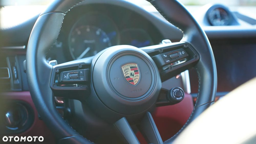 Porsche Macan T - 8