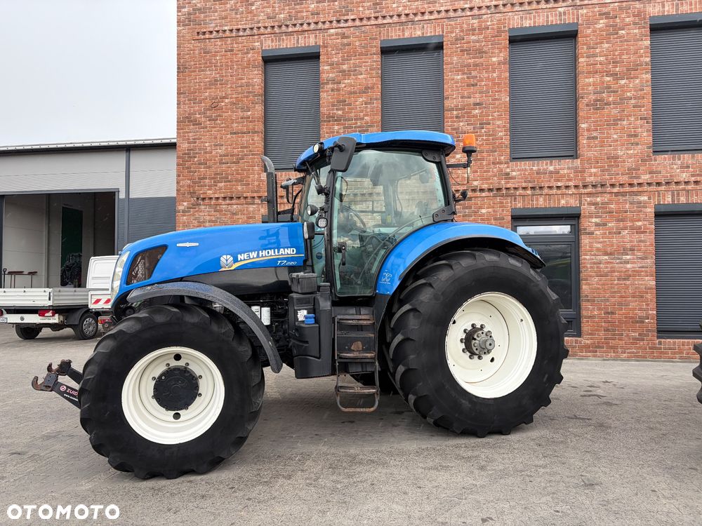 New Holland T7.220 - 15