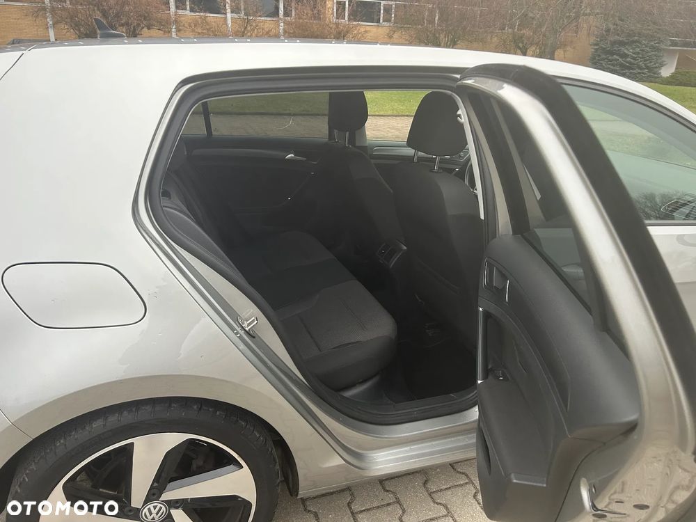 Volkswagen Golf 1.5 TSI BMT Comfortline - 19