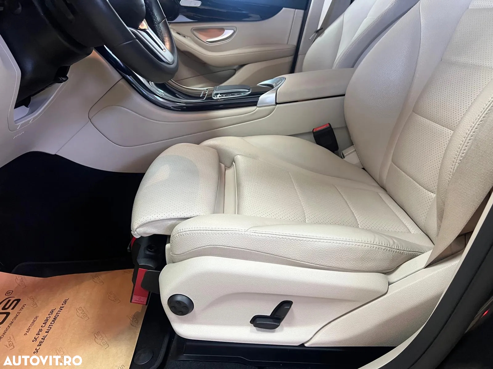 Mercedes-Benz GLC Coupe 200 d 4Matic 9G-TRONIC Exclusive - 5