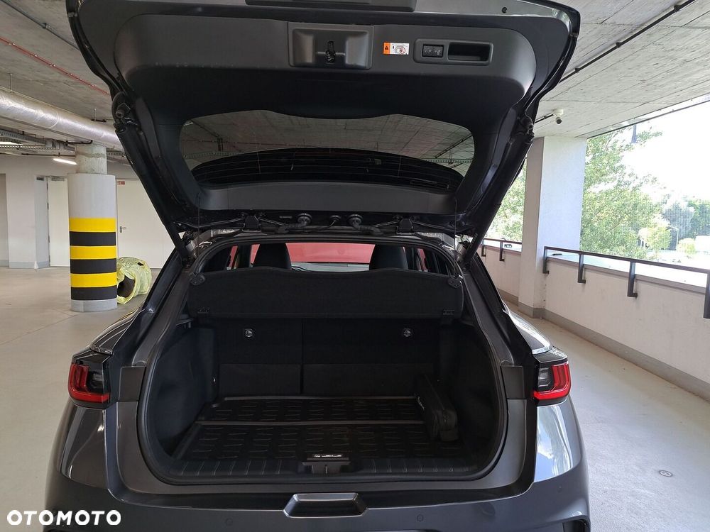 Lexus LBX 1.5 Hybrid Original Edition AWD - 10
