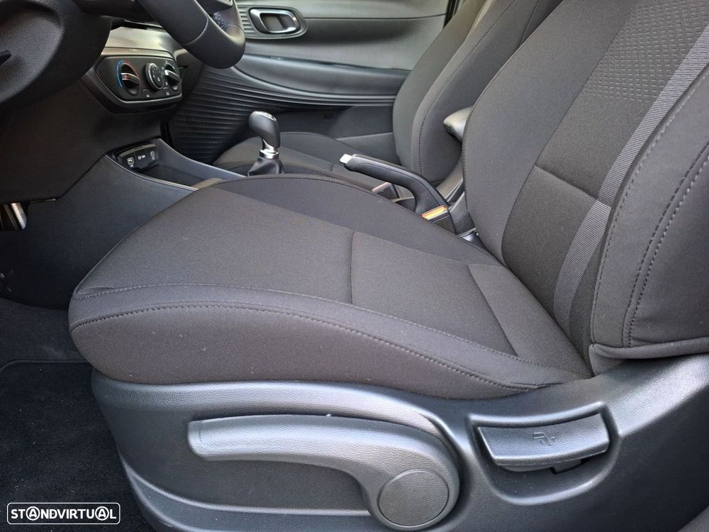 Hyundai i20 1.2 MPi Comfort - 17