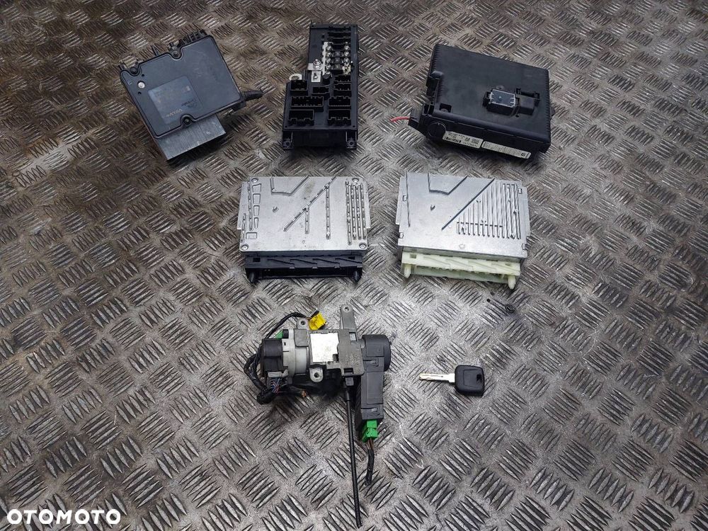 ZESTAW STARTOWY VOLVO S80 I 2.5 T 30668478A 0261208289 P30646719 73760 - 12