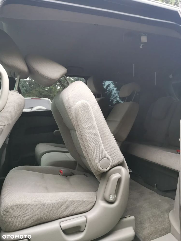 Honda Odyssey 3.5 LX - 8