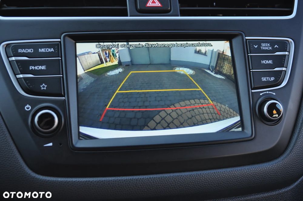 Hyundai i20 1.2 Select - 19