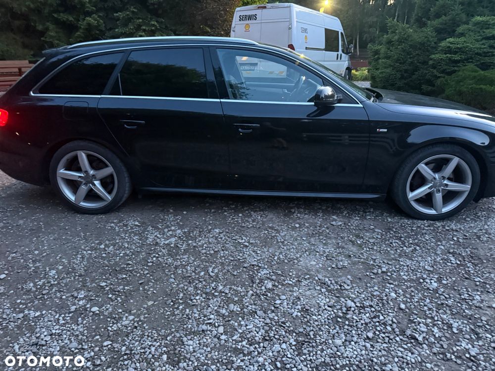 Audi A4 Avant 2.0 TDI DPF clean diesel multitronic S line Sportpaket - 3