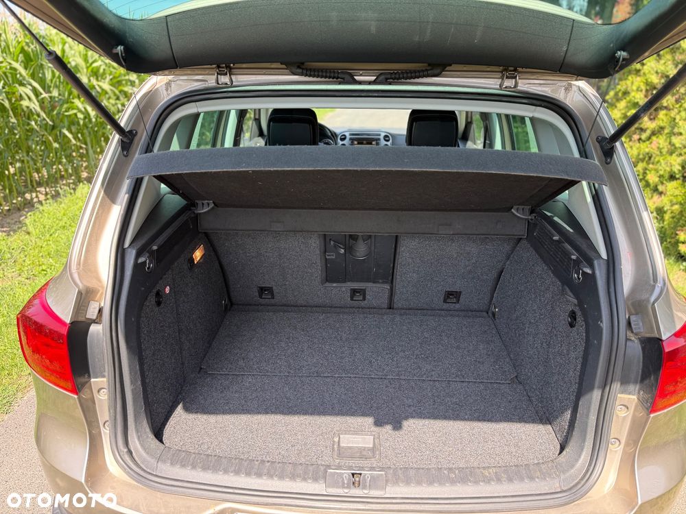 Volkswagen Tiguan - 31
