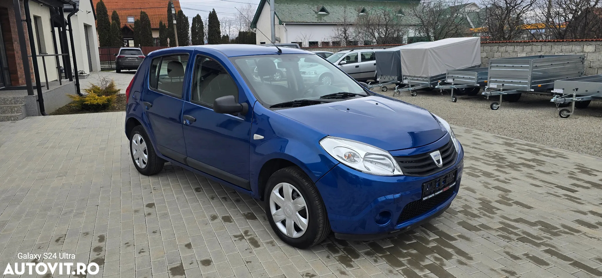 Dacia Sandero 1.2 16V 75 Ambiance - 2