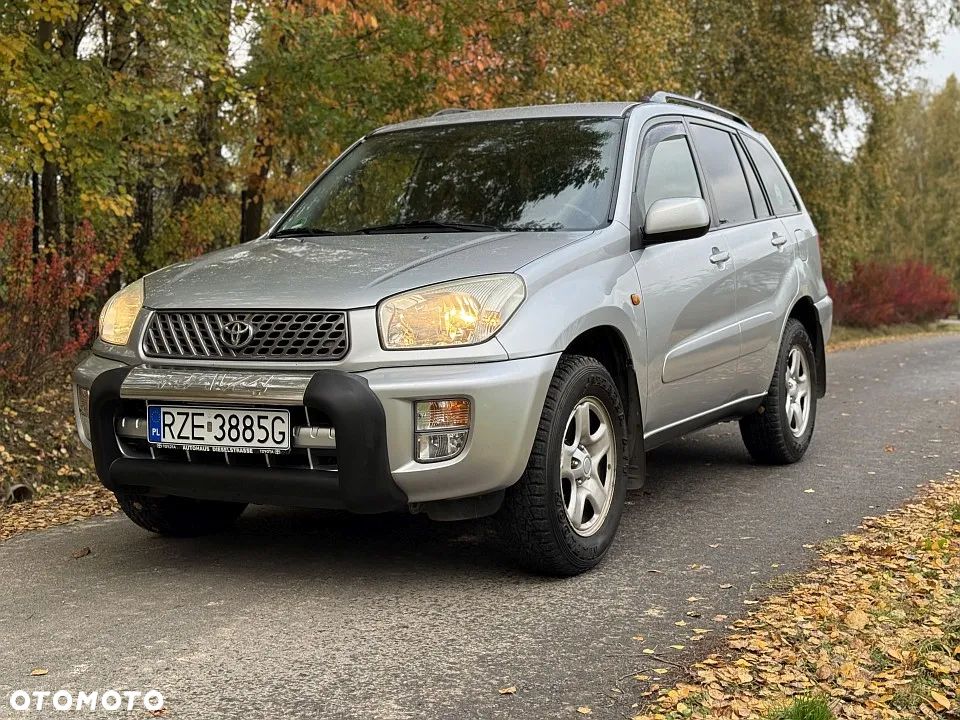 Toyota RAV4 1.8 VVT-i Luna 2WD - 11