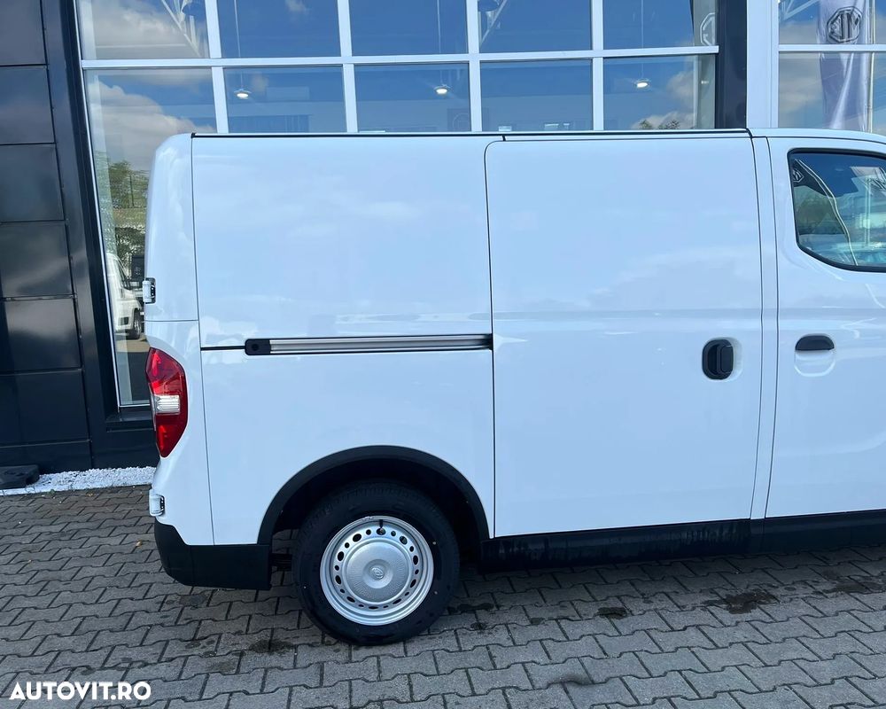 Maxus eDELIVER 3 Van SW Electric 50.23 kWh 100 kW AT - 3