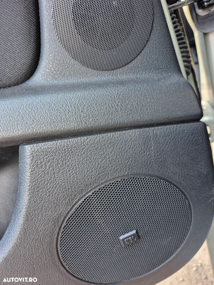 Peugeot 407 HDi 135 Automatik Business Line - 26