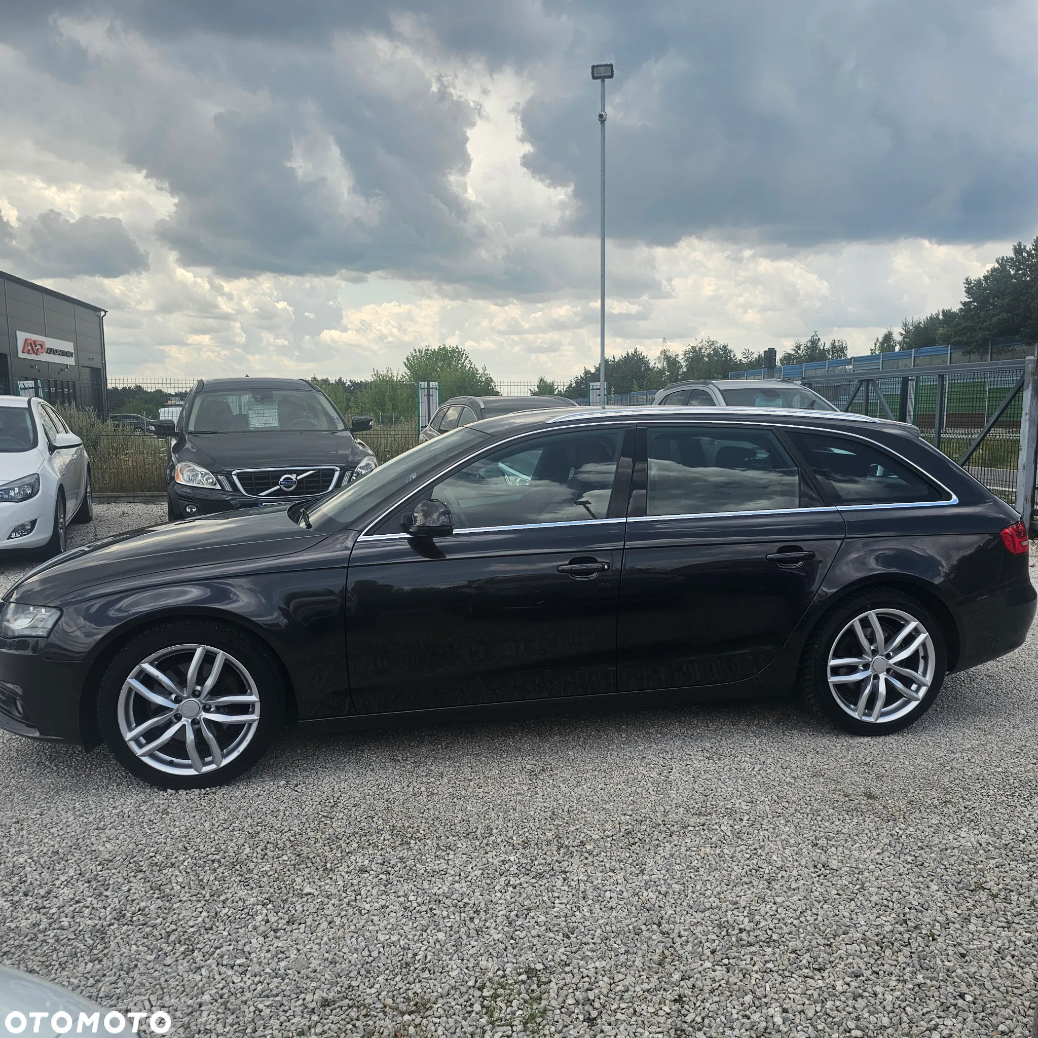 Audi A4 - 4