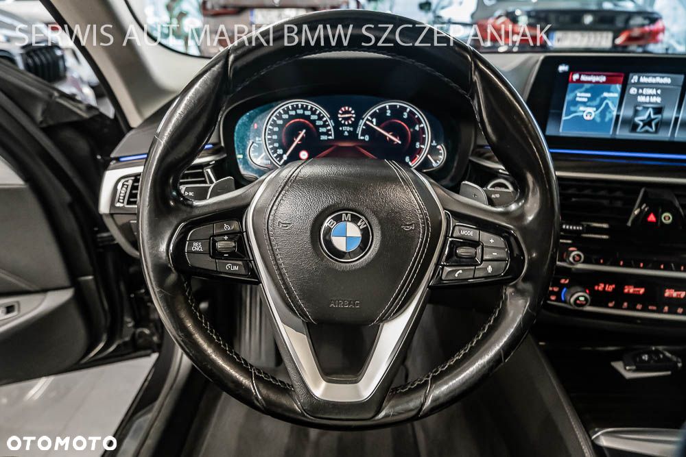 BMW Seria 5 520d xDrive Luxury Line - 14