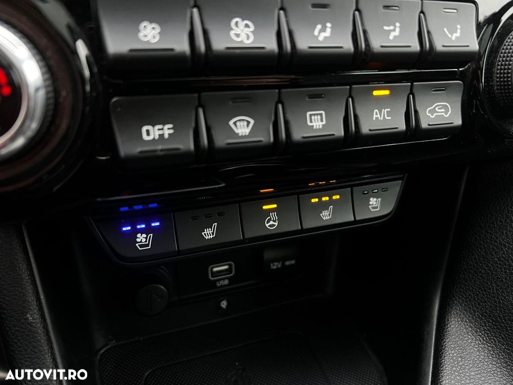 Kia Sportage 2.0 DSL 8AT HP 4x4 GT Line - 17