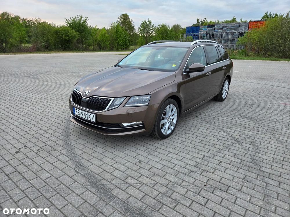Skoda Octavia 2.0 TDI Style DSG - 1