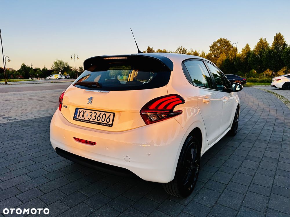 Peugeot 208 Blue-HDi 100 Stop&Start Active - 28