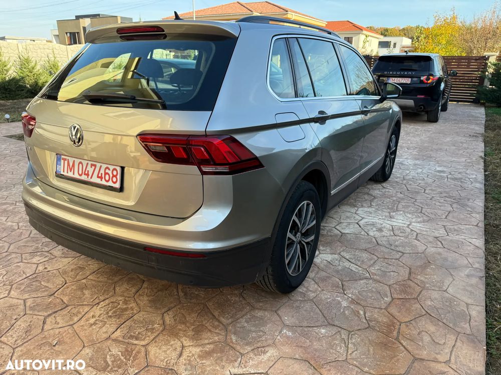 Volkswagen Tiguan 2.0 TDI DPF Comfortline - 16