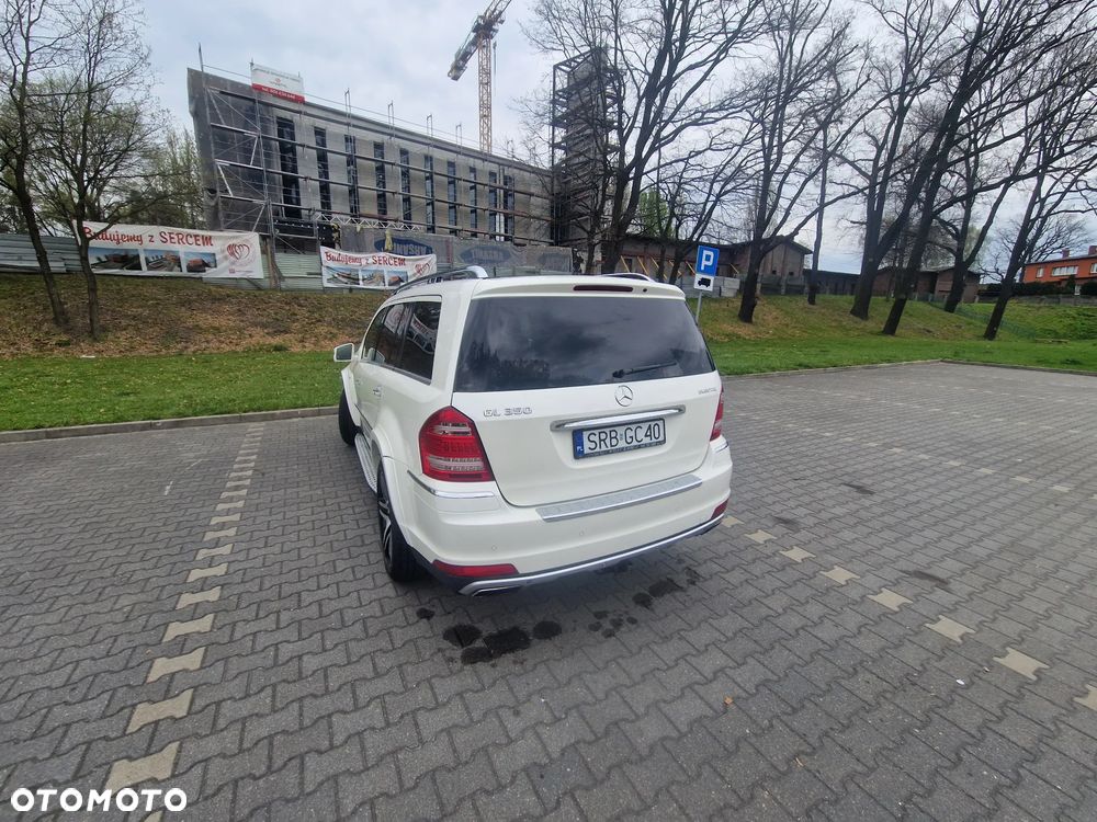 Mercedes-Benz GL 350 BlueTEC 4Matic 7G-TRONIC - 13