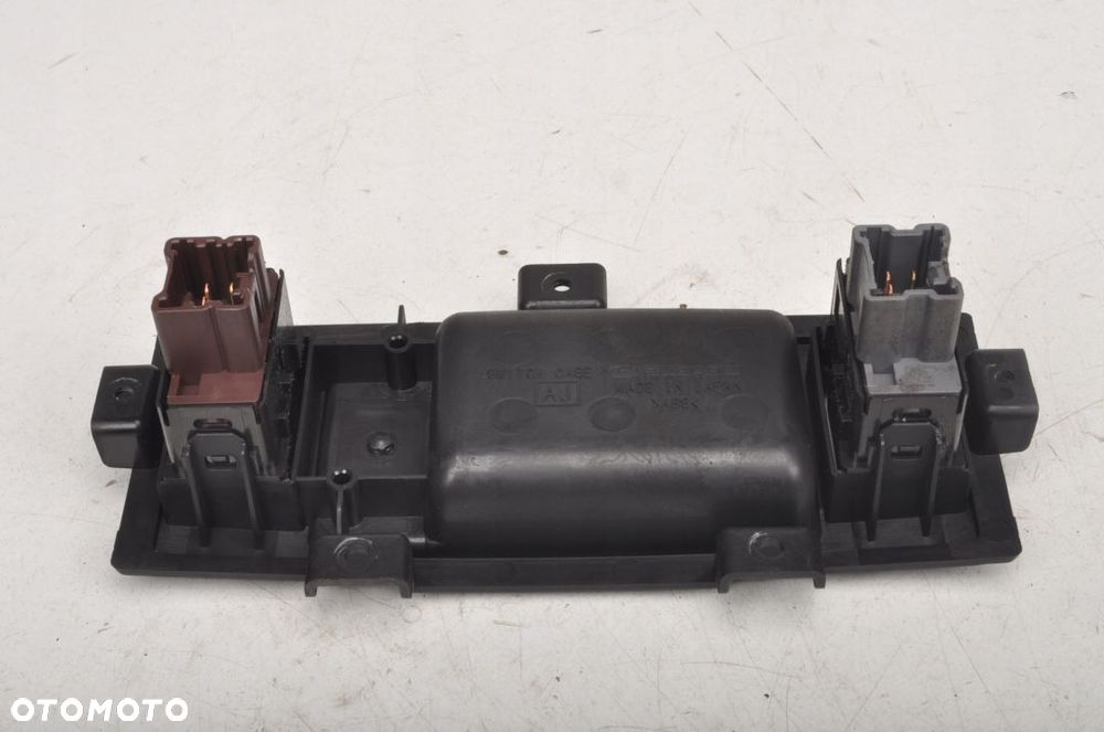 SUBARU LEGACY V PANEL PODGRZEWANYCH FOTELI - 4