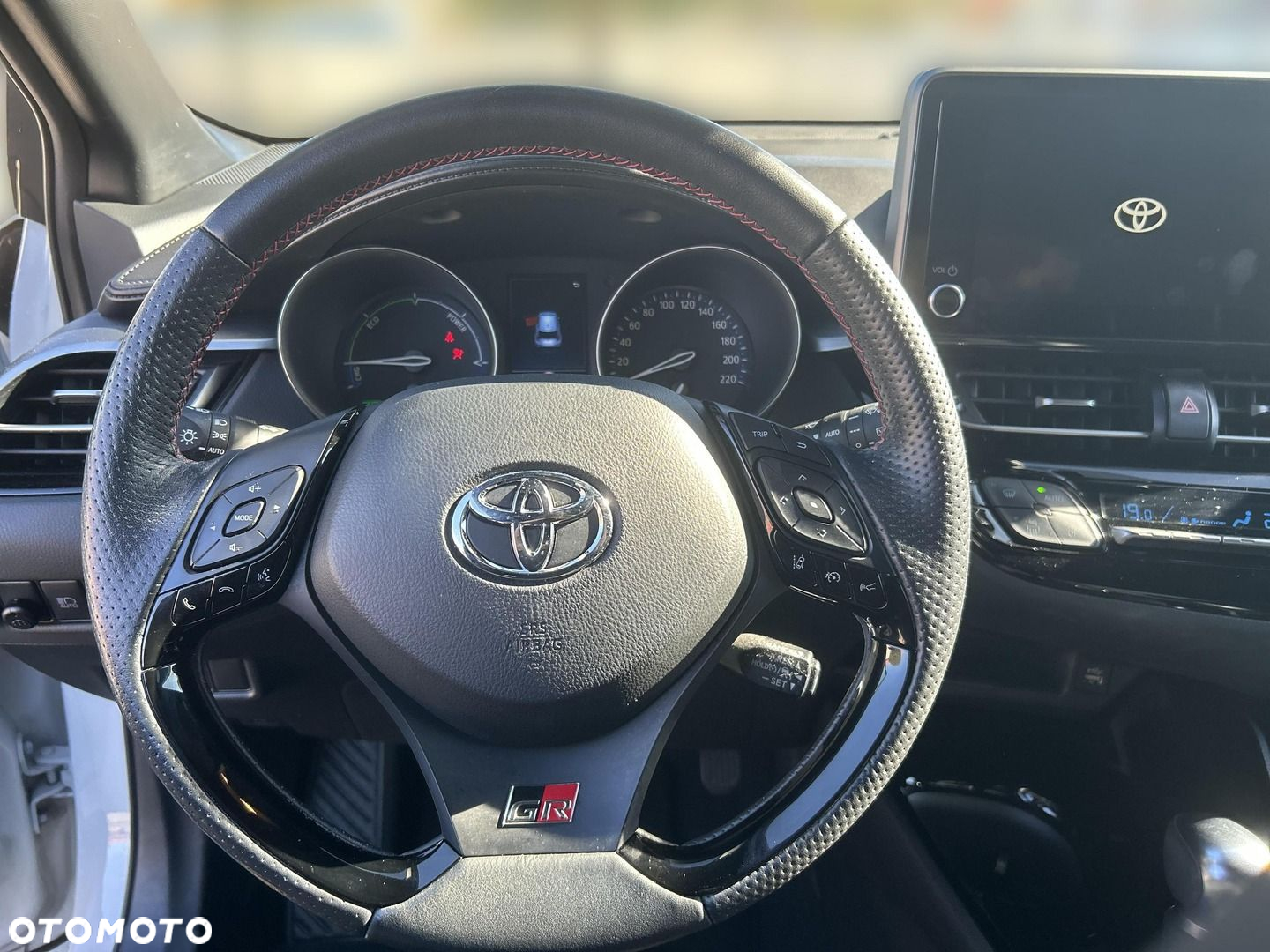 Toyota C-HR 2.0 Hybrid GR Sport - 18