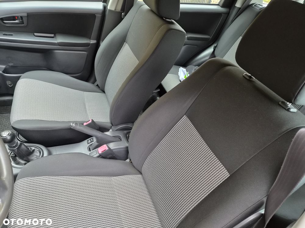 Fiat Sedici 1.6 16V 4x4 Dynamic - 10