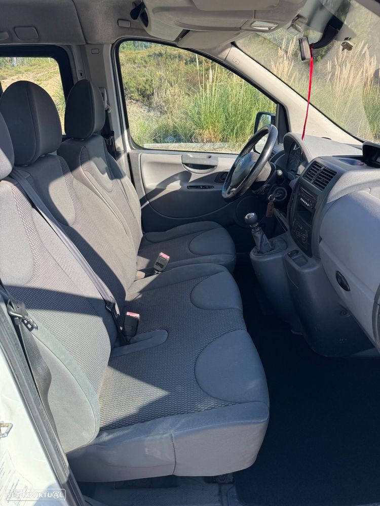 Citroën Jumpy 2.0 HDi L2H1Semi-Vidrada - 12