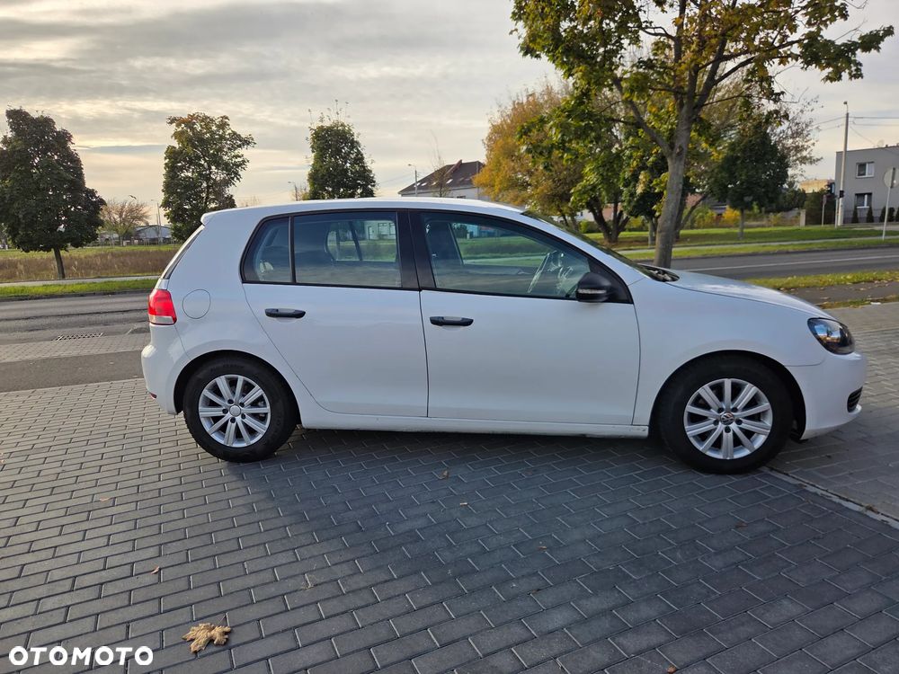 Volkswagen Golf 1.6 TDI Comfortline Optimum - 6