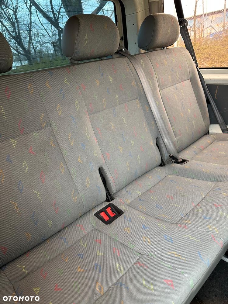 Volkswagen Transporter - 6