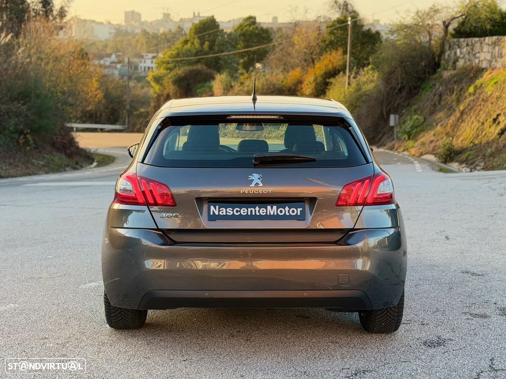 Peugeot 308 1.2 PureTech Style - 16