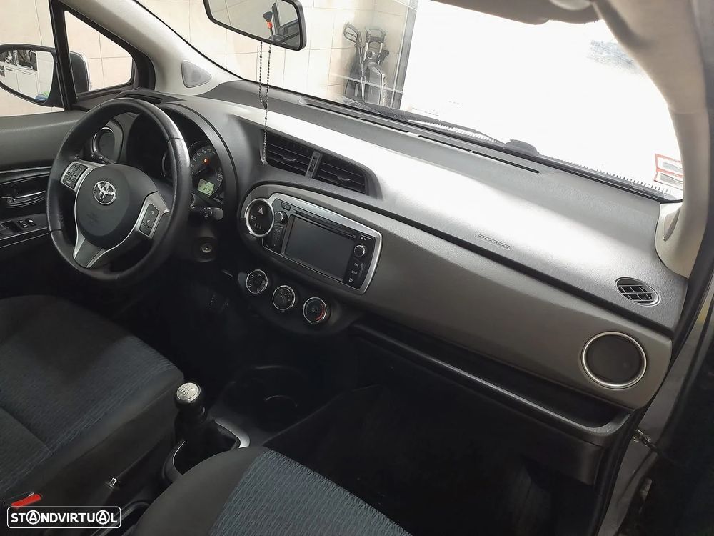 Toyota Yaris 1.0 VVT-i ACtive+AC - 14