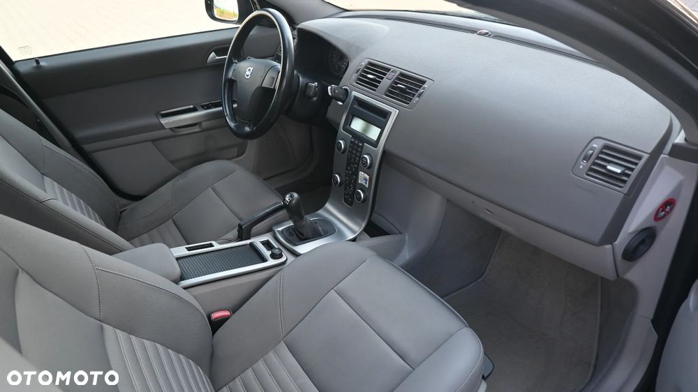 Volvo S40 2.0D Kinetic - 25