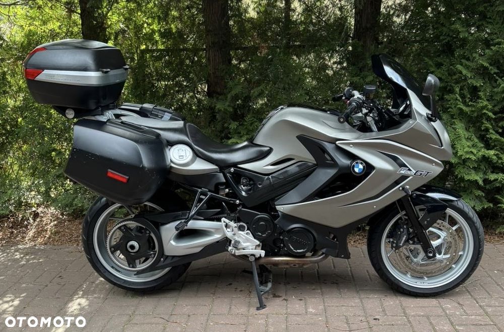 BMW F - 2