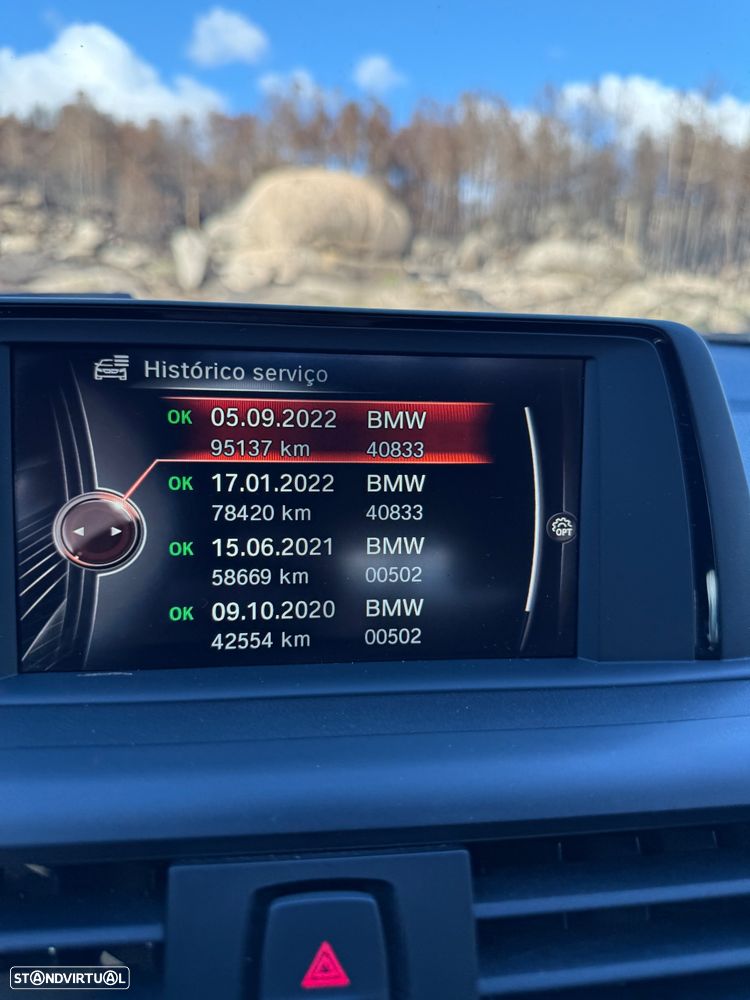 BMW 120 d Pack M - 23