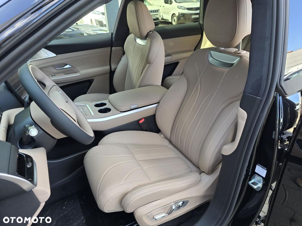 XPeng G9 94.6 kWh AWD Performance - 12