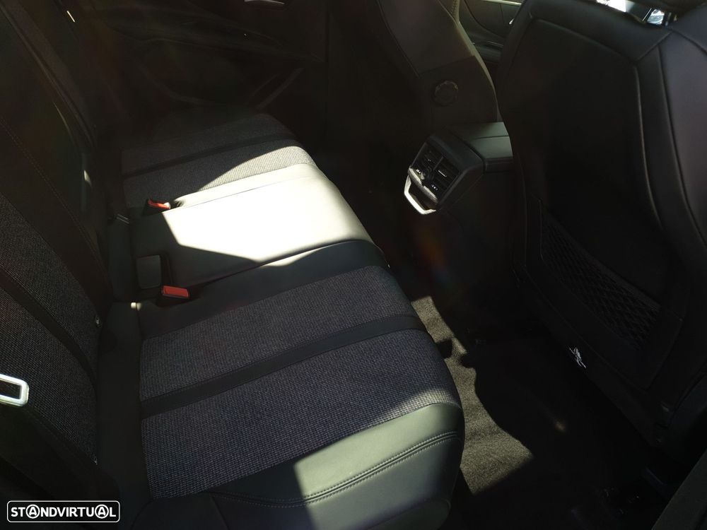 Peugeot 3008 1.6 BlueHDi Allure - 23