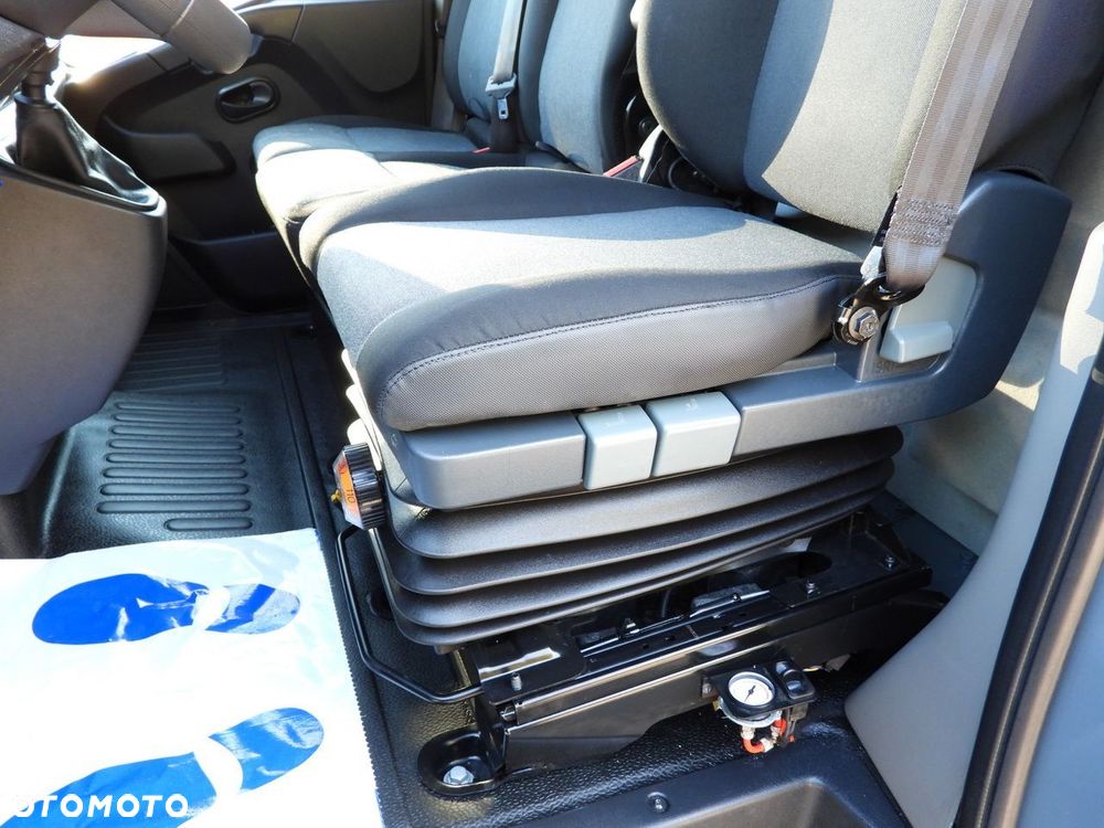 Renault MASTER PLANDEKA 10 PALET WEBASTO TEMPOMAT LEDY PNEUMATYKA KLIMATYZACJA  165KM - 27