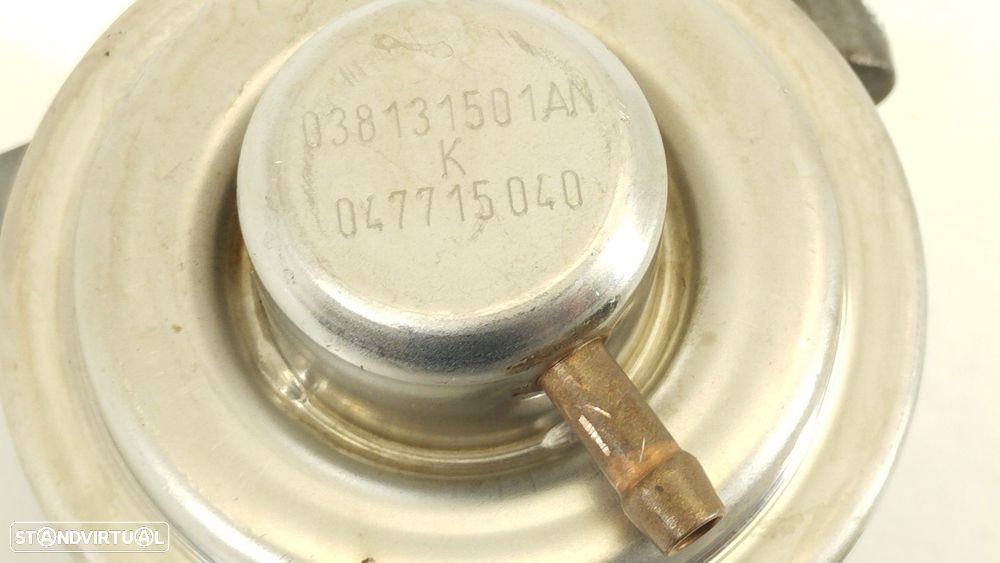 VALVULA EGR VOLKSWAGEN POLO 2007 -038131501AN - 2