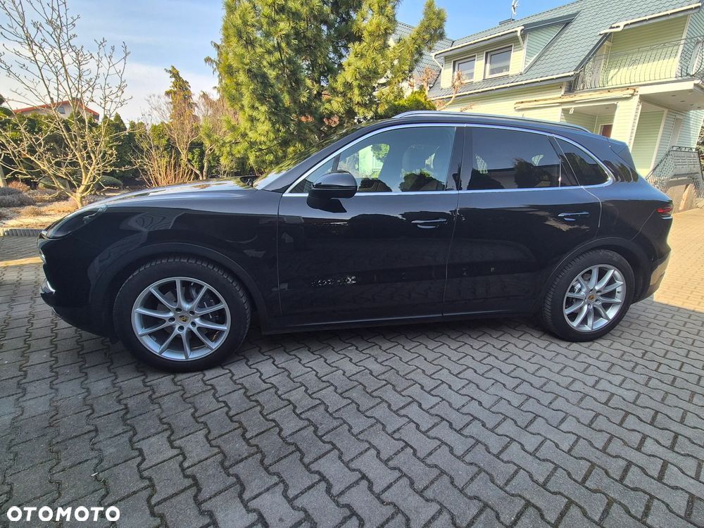 Porsche Cayenne Platinum Edition - 1