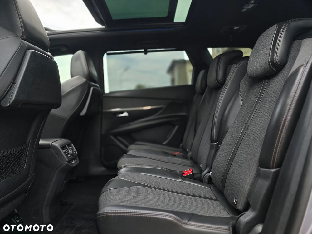 Peugeot 5008 - 18
