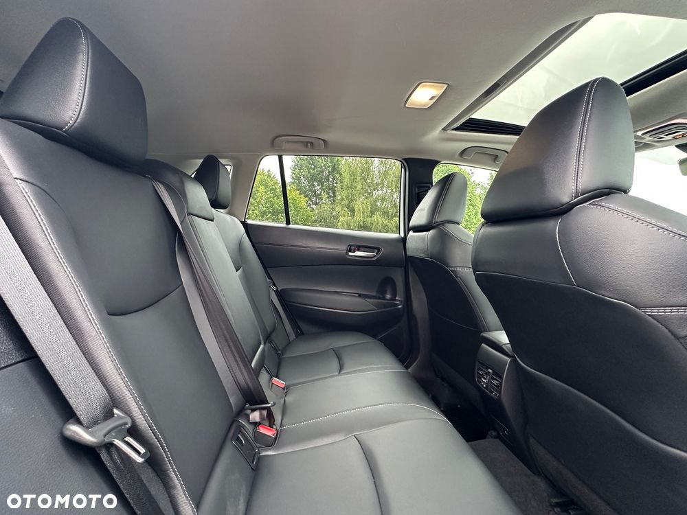 Toyota Corolla Cross - 23