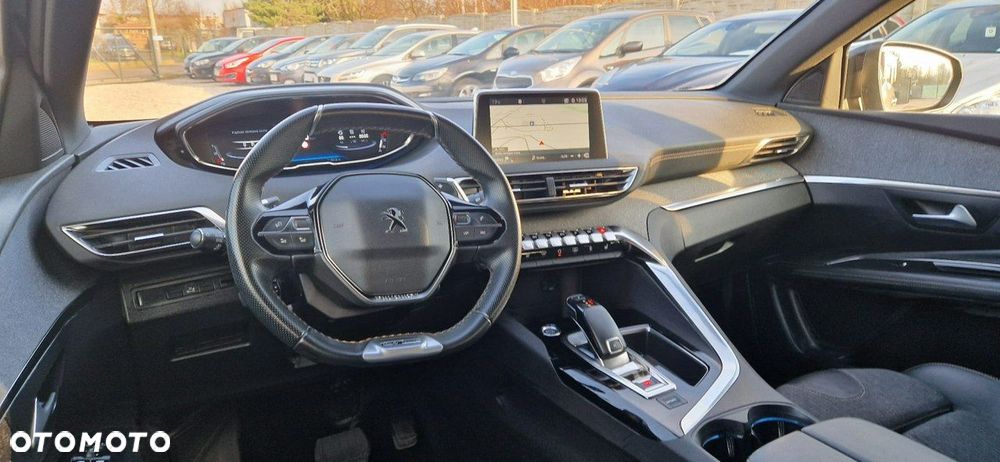 Peugeot 3008 - 24