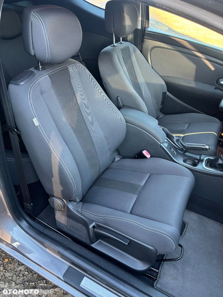 Renault Megane TCe 180 Dynamique - 22