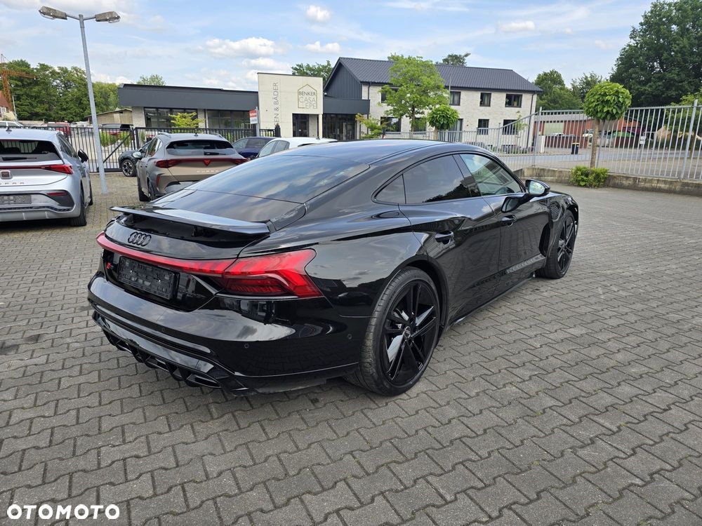 Audi RS e-tron GT - 15
