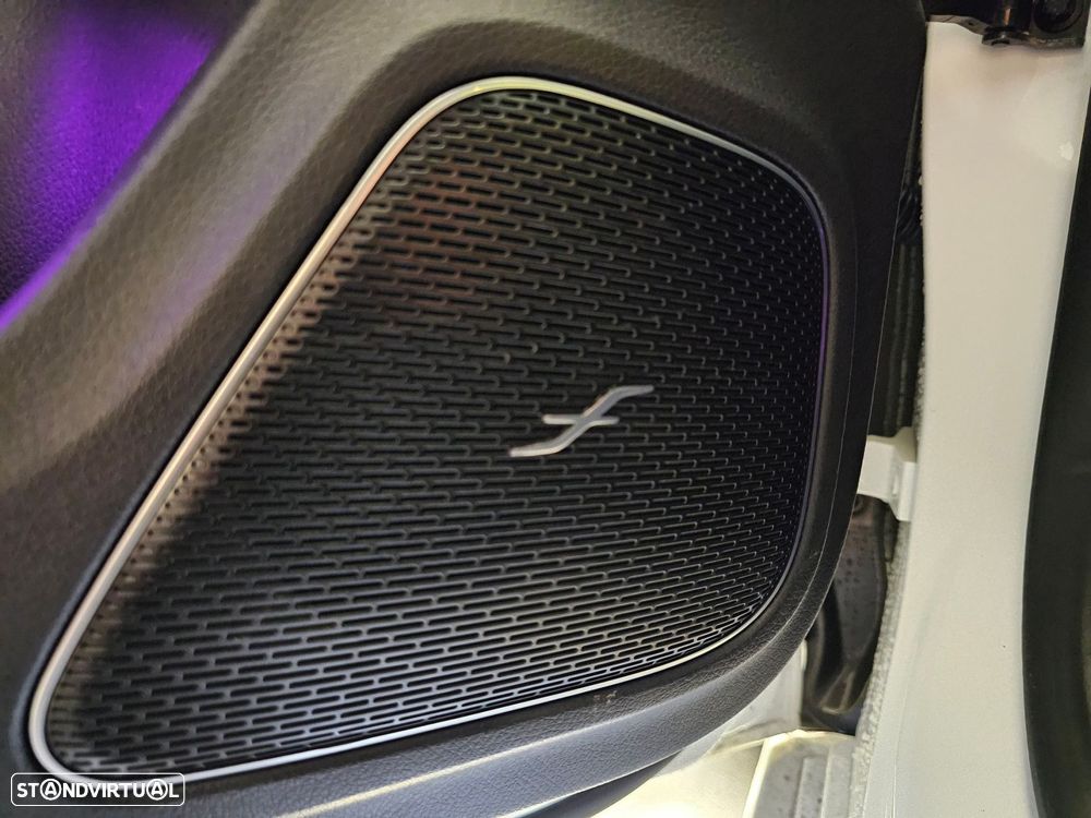 Mercedes-Benz CLA 250 e Shooting Brake 8G-DCT AMG Line - 26